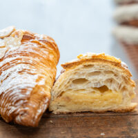 Watterlot boulangerie Saint Valéry sur Somme Viennoiserie aux amandes coupées viennoiserie