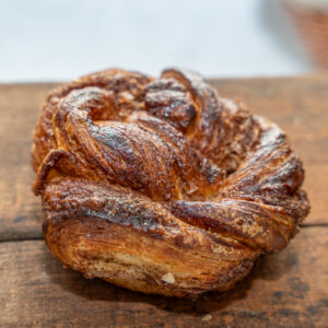 Watterlot boulangerie pâtisserie Saint Valéry sur Somme roulé à la cannelle viennoiserie