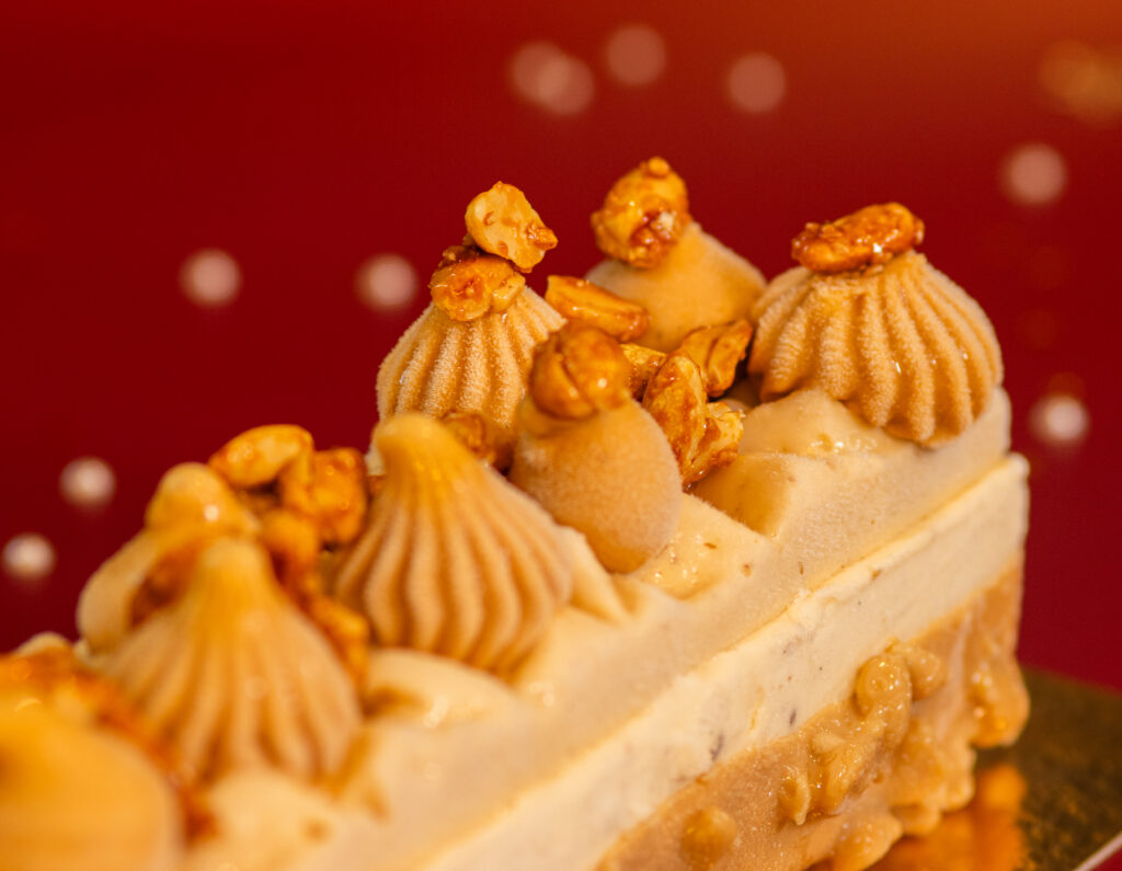 Watterlot boulangerie pâtisserie Saint Valéry sur Somme Abbeville pâtisserie Bûche Glacée Caramel Cacahuète