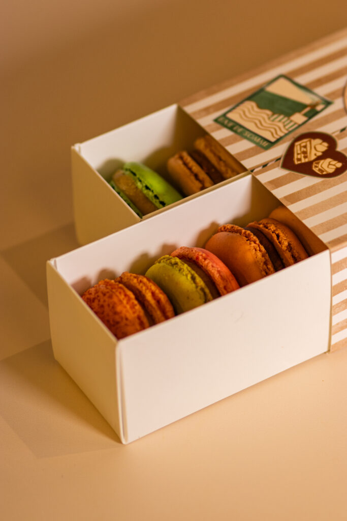 Watterlot boulangerie pâtisserie Saint Valéry sur Somme Abbeville pâtisserie Boîte assortiment 12 macarons